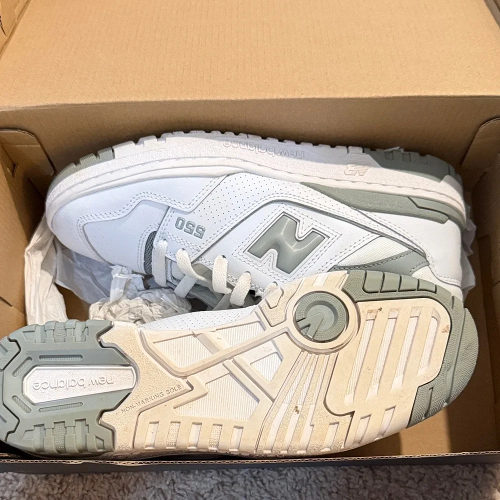 New Balance White and Light Gray Athletic Shoes - Picture 3 of 3